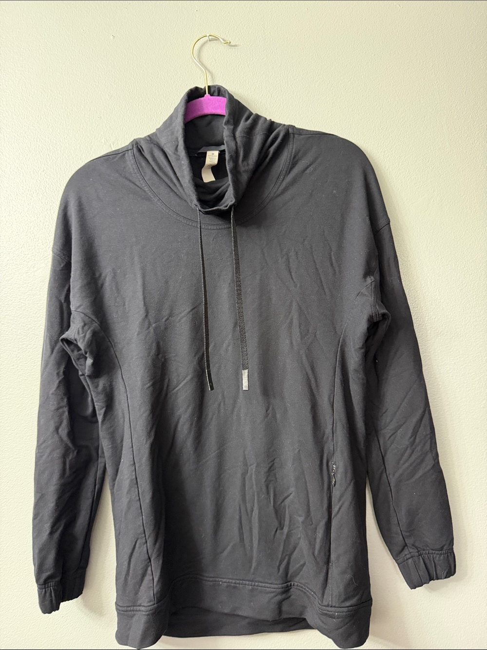 Lululemon Twisted & Tucked Long Sleeve size 4